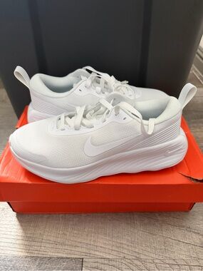 Nike All-White Women's Cushion Trainer Sneakers